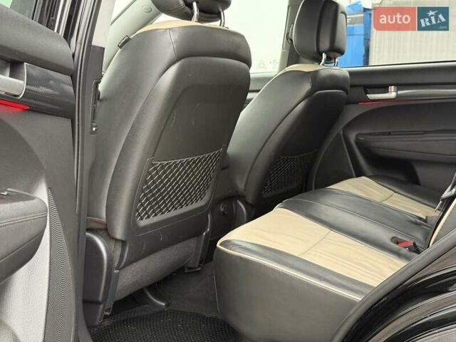 Чорний Кіа Соренто, об'ємом двигуна 2.2 л та пробігом 213 тис. км за 14499 $, фото 35 на Automoto.ua