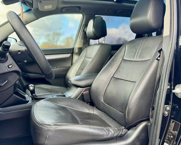 Киа Соренто 2012 в Новояворовск на Automoto.ua Черный Киа Соренто, объемом двигателя 2.2 л и пробегом 233 тыс. км за 16500 $, фото 29 на Automoto.ua