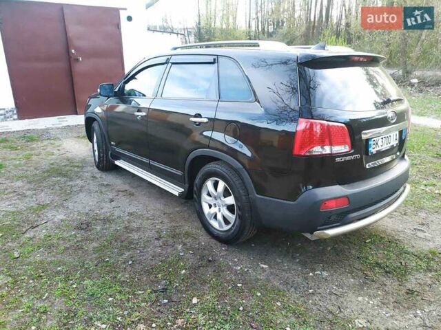 Черный Киа Соренто, объемом двигателя 2.2 л и пробегом 229 тыс. км за 12900 $, фото 2 на Automoto.ua