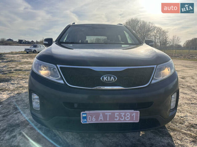 Чорний Кіа Соренто, об'ємом двигуна 2.2 л та пробігом 240 тис. км за 12950 $, фото 18 на Automoto.ua