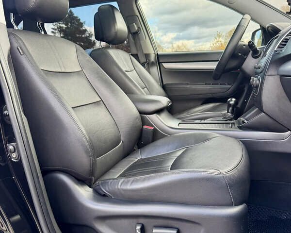 Киа Соренто 2012 в Новояворовск на Automoto.ua Черный Киа Соренто, объемом двигателя 2.2 л и пробегом 233 тыс. км за 16500 $, фото 33 на Automoto.ua