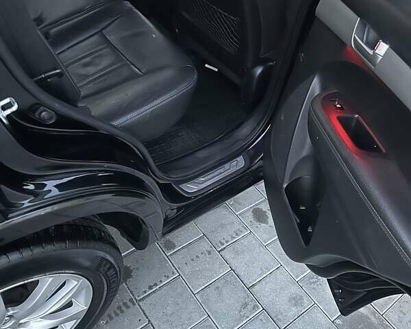 Черный Киа Соренто, объемом двигателя 2.2 л и пробегом 273 тыс. км за 15500 $, фото 21 на Automoto.ua