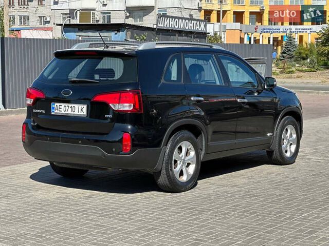Чорний Кіа Соренто, об'ємом двигуна 2.2 л та пробігом 104 тис. км за 16300 $, фото 2 на Automoto.ua