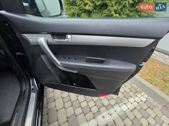 Черный Киа Соренто, объемом двигателя 2.2 л и пробегом 224 тыс. км за 14750 $, фото 66 на Automoto.ua