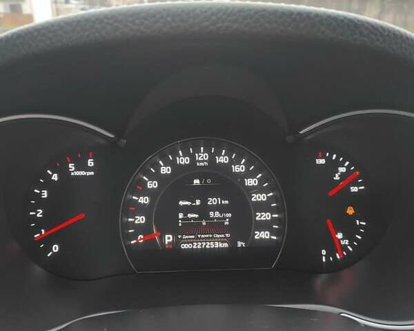 Чорний Кіа Соренто, об'ємом двигуна 2.2 л та пробігом 227 тис. км за 16800 $, фото 22 на Automoto.ua