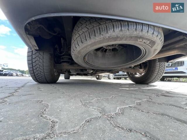 Черный Киа Соренто, объемом двигателя 2.2 л и пробегом 290 тыс. км за 15490 $, фото 51 на Automoto.ua