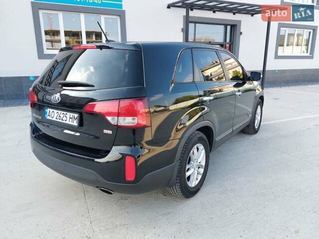 Черный Киа Соренто, объемом двигателя 2.36 л и пробегом 171 тыс. км за 14300 $, фото 7 на Automoto.ua
