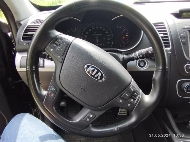 Кіа Соренто 2013 у Борисполе на Automoto.ua Чорний Кіа Соренто, об'ємом двигуна 2.2 л та пробігом 194 тис. км за 16900 $, фото 6 на Automoto.ua