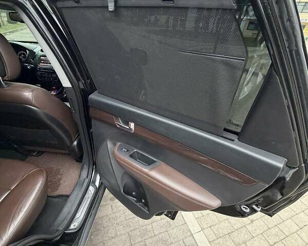 Черный Киа Соренто, объемом двигателя 2.2 л и пробегом 234 тыс. км за 17800 $, фото 16 на Automoto.ua