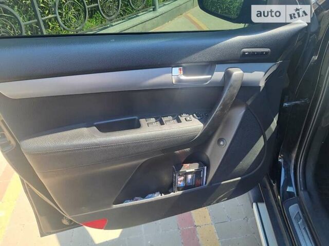 Киа Соренто 2013 в Калиновке на Automoto.ua Черный Киа Соренто, объемом двигателя 2.4 л и пробегом 256 тыс. км за 13999 $, фото 9 на Automoto.ua