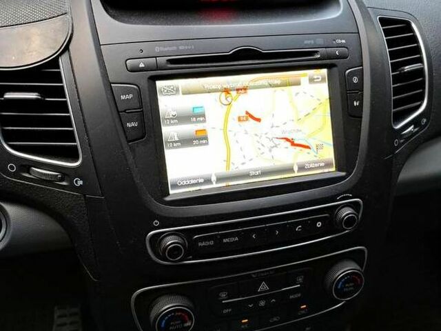 Черный Киа Соренто, объемом двигателя 1.2 л и пробегом 105 тыс. км за 9500 $, фото 11 на Automoto.ua