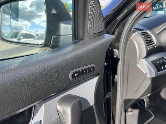 Черный Киа Соренто, объемом двигателя 2.2 л и пробегом 290 тыс. км за 15490 $, фото 14 на Automoto.ua