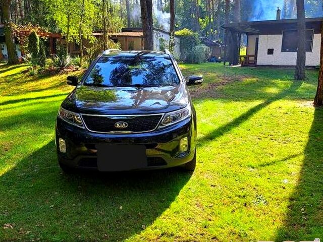 Черный Киа Соренто, объемом двигателя 1.2 л и пробегом 105 тыс. км за 9500 $, фото 3 на Automoto.ua