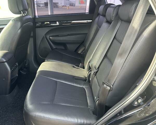 Черный Киа Соренто, объемом двигателя 2 л и пробегом 189 тыс. км за 17500 $, фото 7 на Automoto.ua