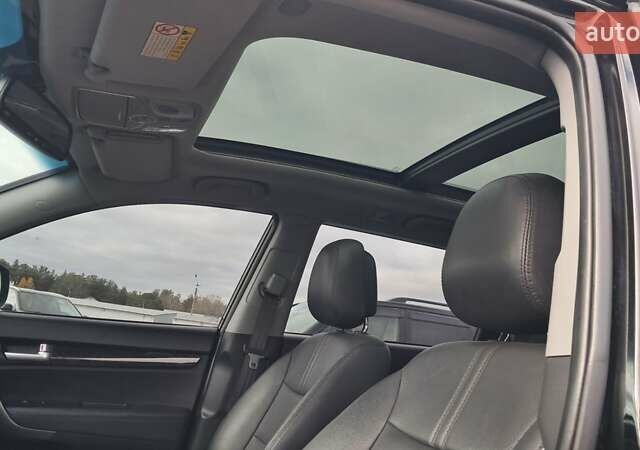 Черный Киа Соренто, объемом двигателя 2 л и пробегом 193 тыс. км за 15999 $, фото 9 на Automoto.ua