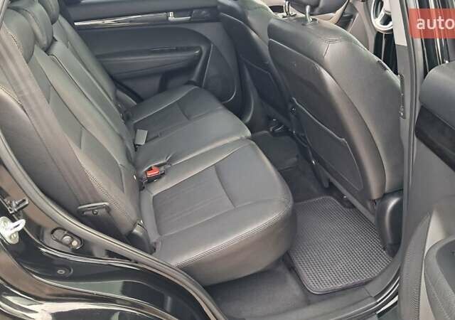 Черный Киа Соренто, объемом двигателя 2 л и пробегом 193 тыс. км за 15999 $, фото 12 на Automoto.ua