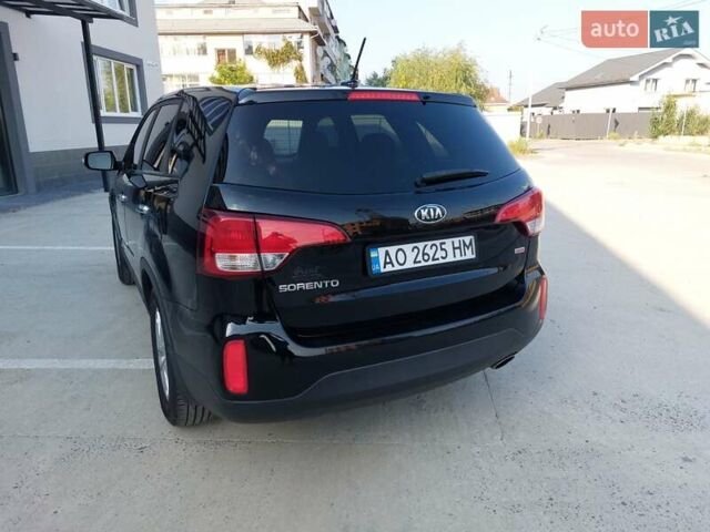 Черный Киа Соренто, объемом двигателя 2.36 л и пробегом 171 тыс. км за 14300 $, фото 4 на Automoto.ua