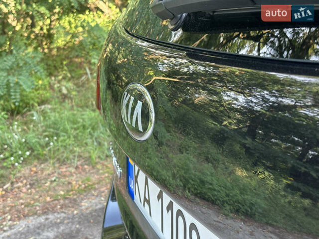 Черный Киа Соренто, объемом двигателя 2.36 л и пробегом 270 тыс. км за 13000 $, фото 28 на Automoto.ua