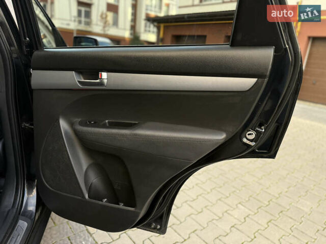 Черный Киа Соренто, объемом двигателя 2.2 л и пробегом 208 тыс. км за 16850 $, фото 55 на Automoto.ua