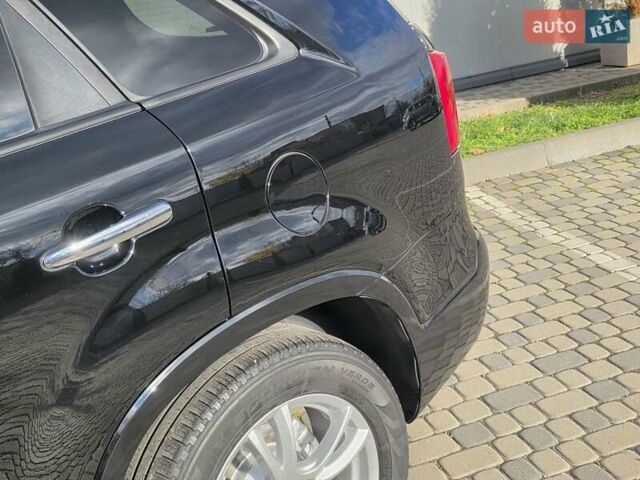 Черный Киа Соренто, объемом двигателя 2.2 л и пробегом 224 тыс. км за 14750 $, фото 21 на Automoto.ua