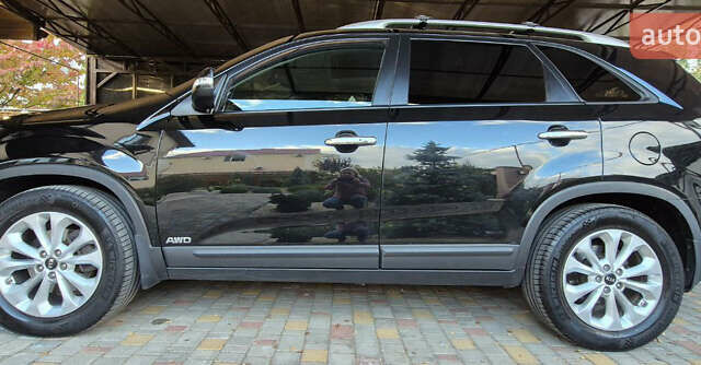 Черный Киа Соренто, объемом двигателя 2.2 л и пробегом 245 тыс. км за 16000 $, фото 4 на Automoto.ua