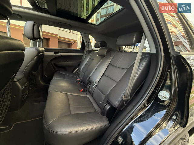 Черный Киа Соренто, объемом двигателя 2.2 л и пробегом 208 тыс. км за 16850 $, фото 3 на Automoto.ua