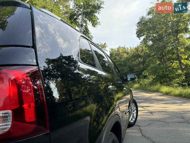 Черный Киа Соренто, объемом двигателя 2.36 л и пробегом 270 тыс. км за 13000 $, фото 30 на Automoto.ua