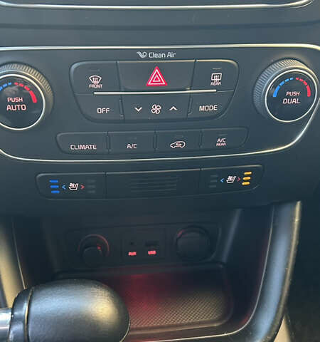 Черный Киа Соренто, объемом двигателя 2.2 л и пробегом 230 тыс. км за 16500 $, фото 28 на Automoto.ua