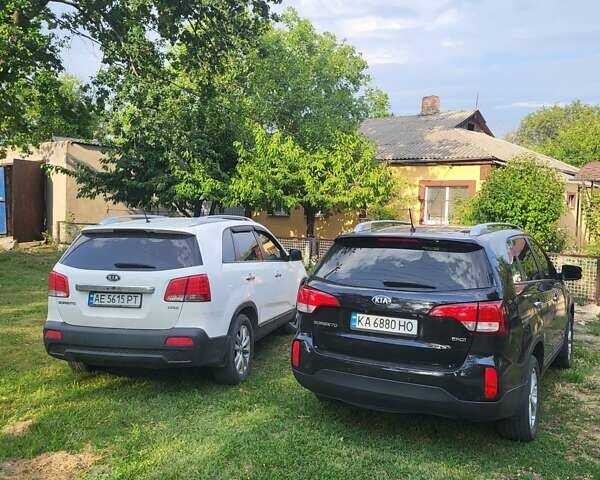 Черный Киа Соренто, объемом двигателя 2.2 л и пробегом 255 тыс. км за 13500 $, фото 21 на Automoto.ua