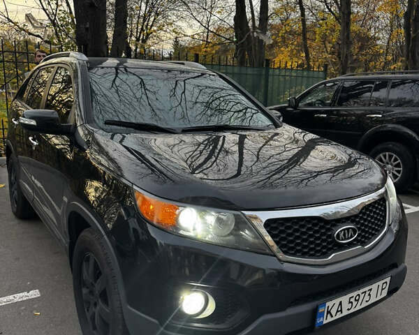 Чорний Кіа Соренто, об'ємом двигуна 2.36 л та пробігом 249 тис. км за 9300 $, фото 5 на Automoto.ua