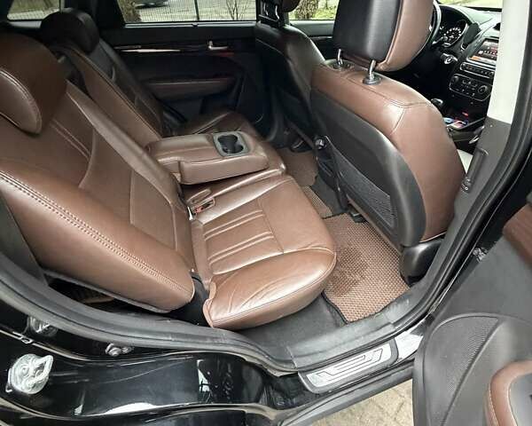 Черный Киа Соренто, объемом двигателя 2.2 л и пробегом 234 тыс. км за 17800 $, фото 17 на Automoto.ua