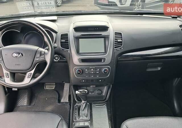 Черный Киа Соренто, объемом двигателя 2 л и пробегом 193 тыс. км за 15999 $, фото 1 на Automoto.ua