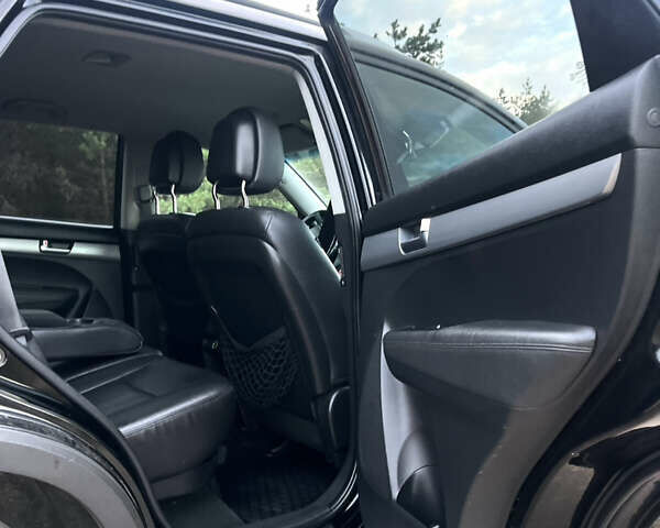 Чорний Кіа Соренто, об'ємом двигуна 2.2 л та пробігом 245 тис. км за 15900 $, фото 13 на Automoto.ua