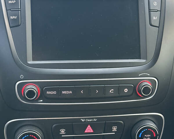 Кіа Соренто 2013 у Стрые на Automoto.ua Чорний Кіа Соренто, об'ємом двигуна 2.2 л та пробігом 255 тис. км за 16999 $, фото 15 на Automoto.ua