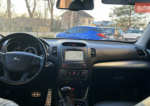 Черный Киа Соренто, объемом двигателя 2.2 л и пробегом 230 тыс. км за 16500 $, фото 26 на Automoto.ua
