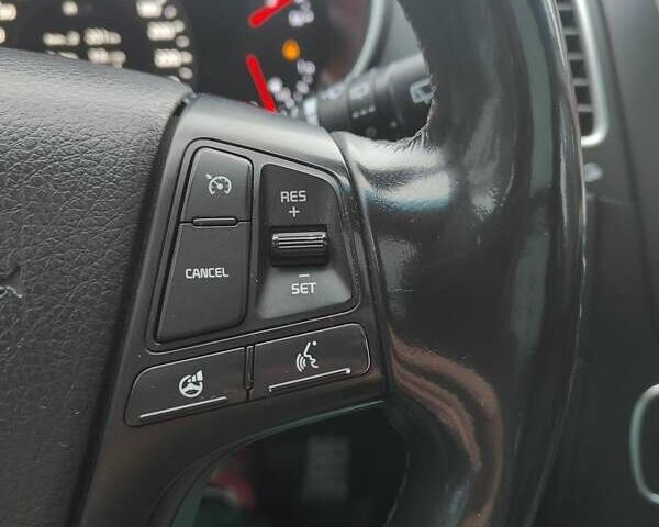 Чорний Кіа Соренто, об'ємом двигуна 2.2 л та пробігом 227 тис. км за 16800 $, фото 11 на Automoto.ua