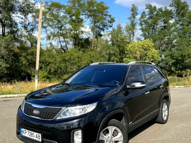 Чорний Кіа Соренто, об'ємом двигуна 2.2 л та пробігом 254 тис. км за 12700 $, фото 1 на Automoto.ua