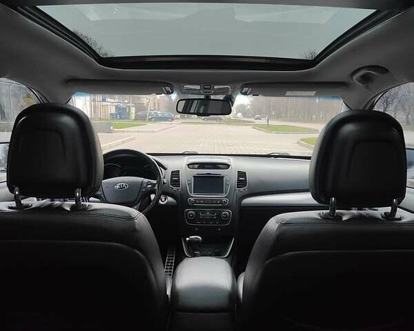 Чорний Кіа Соренто, об'ємом двигуна 2.2 л та пробігом 227 тис. км за 16800 $, фото 18 на Automoto.ua