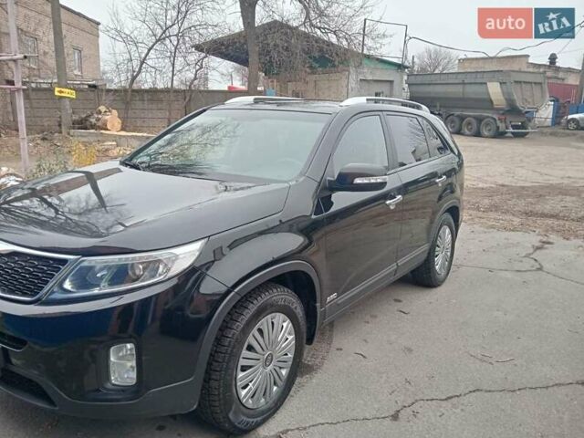 Черный Киа Соренто, объемом двигателя 2.2 л и пробегом 270 тыс. км за 13500 $, фото 3 на Automoto.ua