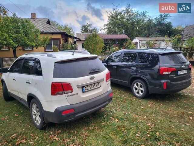 Черный Киа Соренто, объемом двигателя 2.2 л и пробегом 255 тыс. км за 13500 $, фото 23 на Automoto.ua