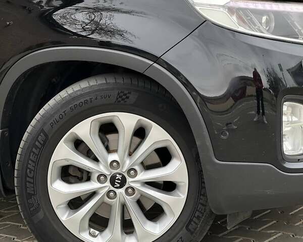 Киа Соренто 2013 в Одессе на Automoto.ua Черный Киа Соренто, объемом двигателя 2.2 л и пробегом 245 тыс. км за 16500 $, фото 5 на Automoto.ua