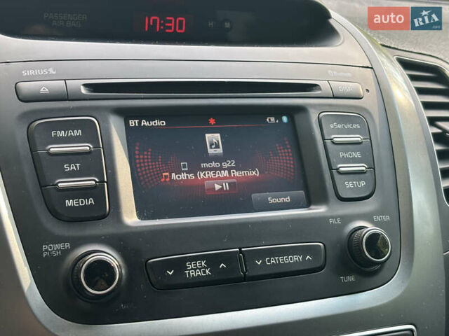 Черный Киа Соренто, объемом двигателя 2.36 л и пробегом 270 тыс. км за 13000 $, фото 22 на Automoto.ua