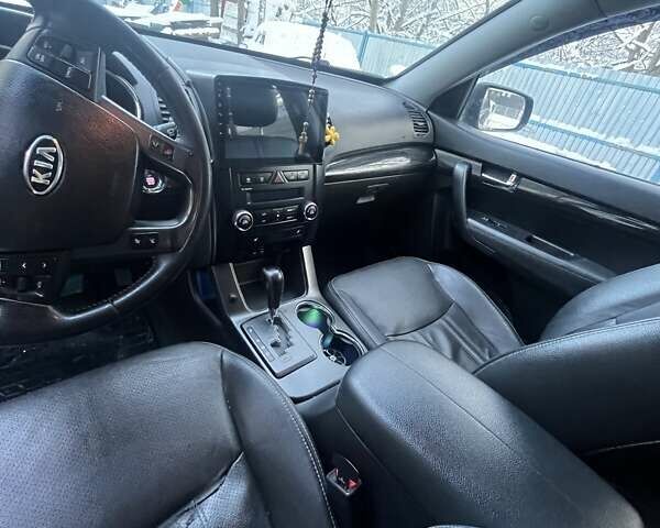 Чорний Кіа Соренто, об'ємом двигуна 2.36 л та пробігом 199 тис. км за 12500 $, фото 5 на Automoto.ua
