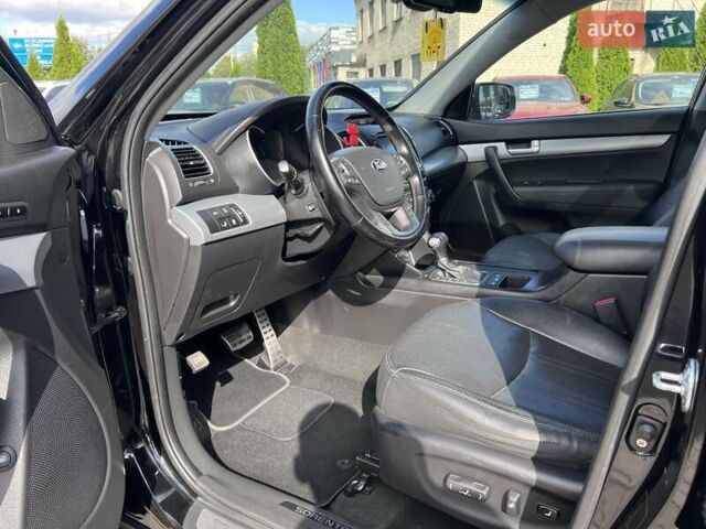 Черный Киа Соренто, объемом двигателя 2.2 л и пробегом 290 тыс. км за 15490 $, фото 16 на Automoto.ua