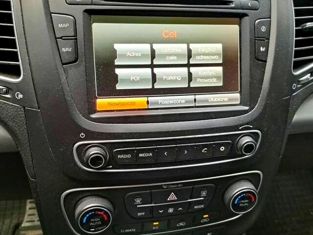 Черный Киа Соренто, объемом двигателя 1.2 л и пробегом 105 тыс. км за 9500 $, фото 12 на Automoto.ua