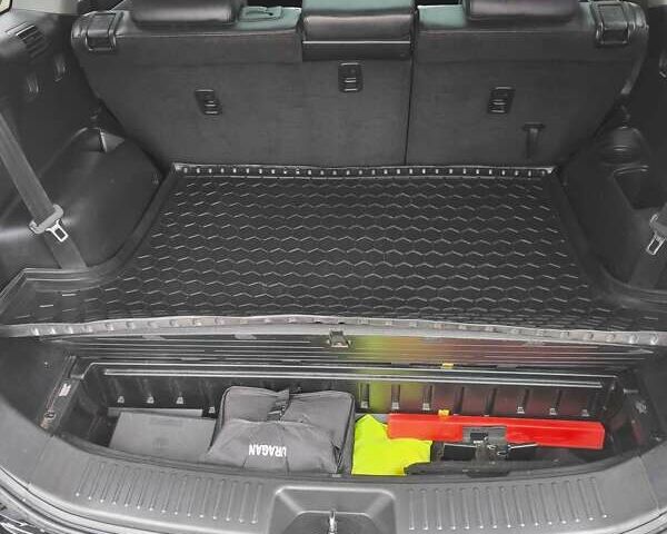 Чорний Кіа Соренто, об'ємом двигуна 2.2 л та пробігом 227 тис. км за 16800 $, фото 30 на Automoto.ua