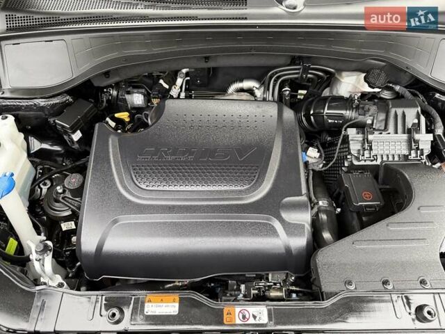 Чорний Кіа Соренто, об'ємом двигуна 2.2 л та пробігом 114 тис. км за 20200 $, фото 78 на Automoto.ua