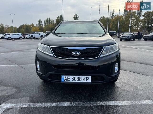 Киа Соренто 2014 в Днепре (Днепропетровске) на Automoto.ua Черный Киа Соренто, объемом двигателя 2.35 л и пробегом 160 тыс. км за 12000 $, фото 1 на Automoto.ua