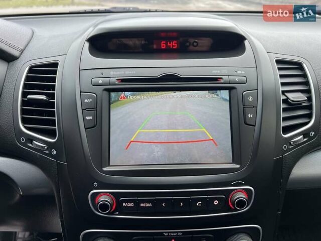 Чорний Кіа Соренто, об'ємом двигуна 2.2 л та пробігом 234 тис. км за 17300 $, фото 56 на Automoto.ua
