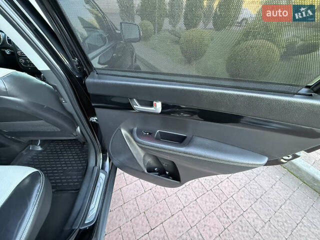Чорний Кіа Соренто, об'ємом двигуна 2.2 л та пробігом 233 тис. км за 17400 $, фото 44 на Automoto.ua